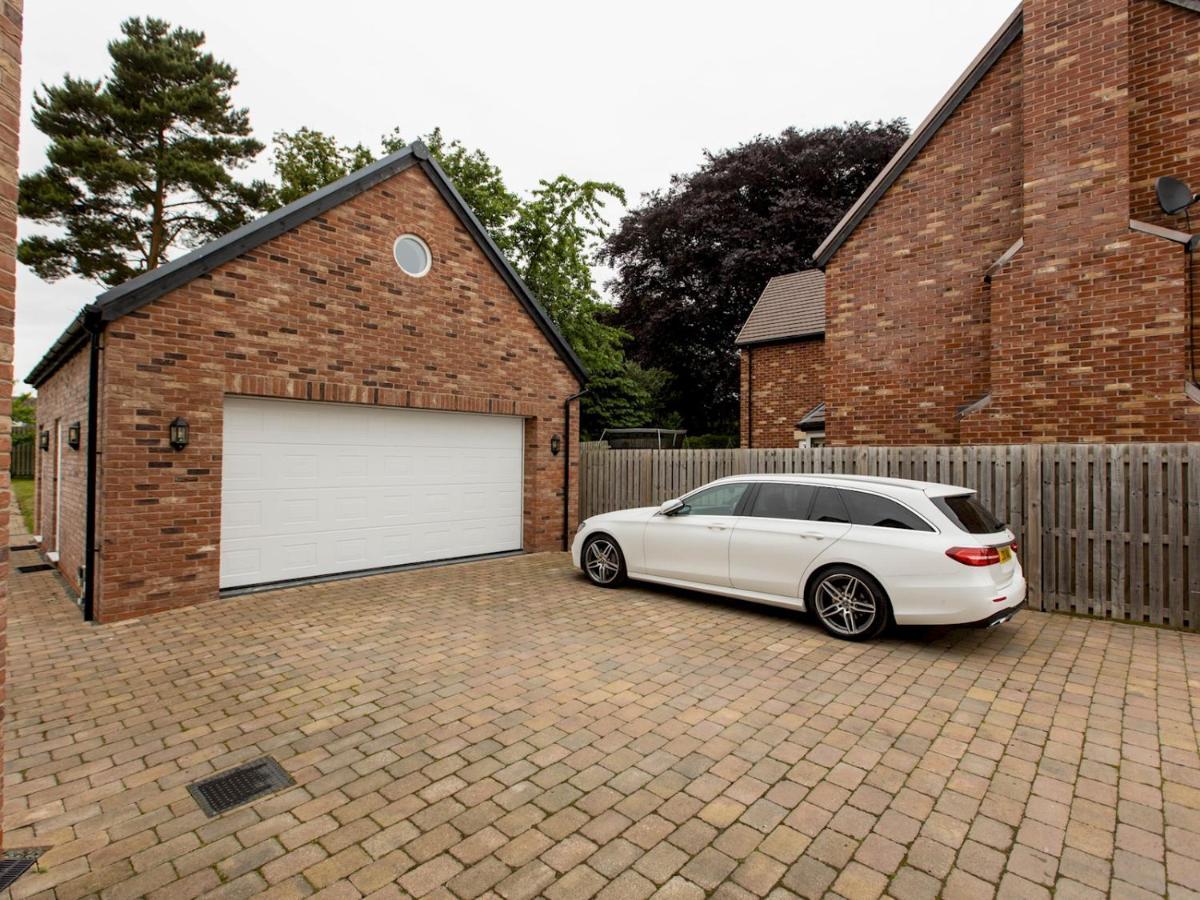 Pass The Keys Superb Space In The Idyllic Village Of Loppington 什鲁斯伯里 外观 照片